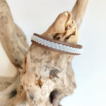 Load image into Gallery viewer, Traditional Sami reindeer leather bracelet with pewter in neutral colours.
